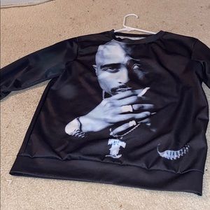 Black Tupac shirt